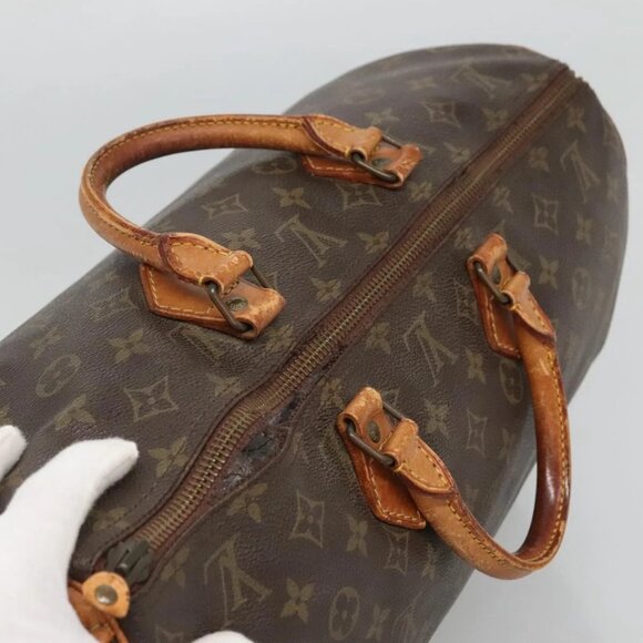 LOUIS VUITTON Monogram Speedy 40 Hand Bag - Picture 8 of 16